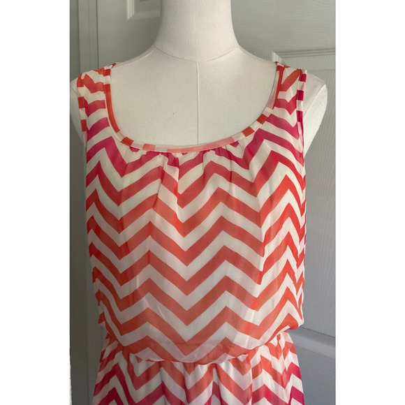 Speechless Womens Medium Off White Orange Pink Dress Sleeveless Chevron Casual - Picture 10 of 10